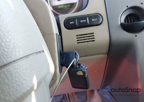 2007 Ford F-150 Lariat/Xlt из США, поврежденный, VIN 1FTPW12V67KA95156